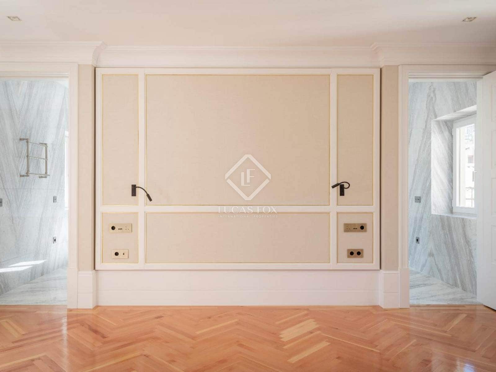 5 soveværelse Penthouse til salg i Madrid by med swimmingpool garage - € 11.900.000 (Ref: 8856678)