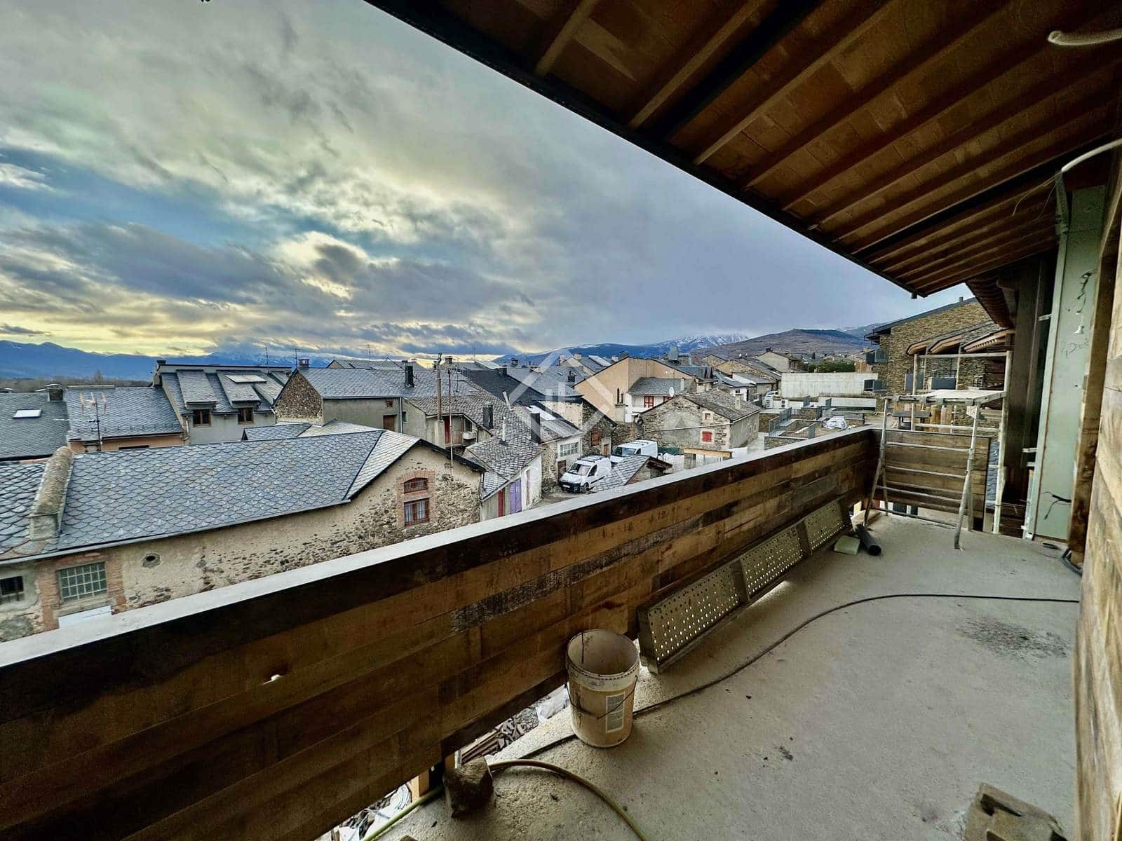 3 soveværelse Villa til salg i Llivia - € 680.000 (Ref: 8857813)