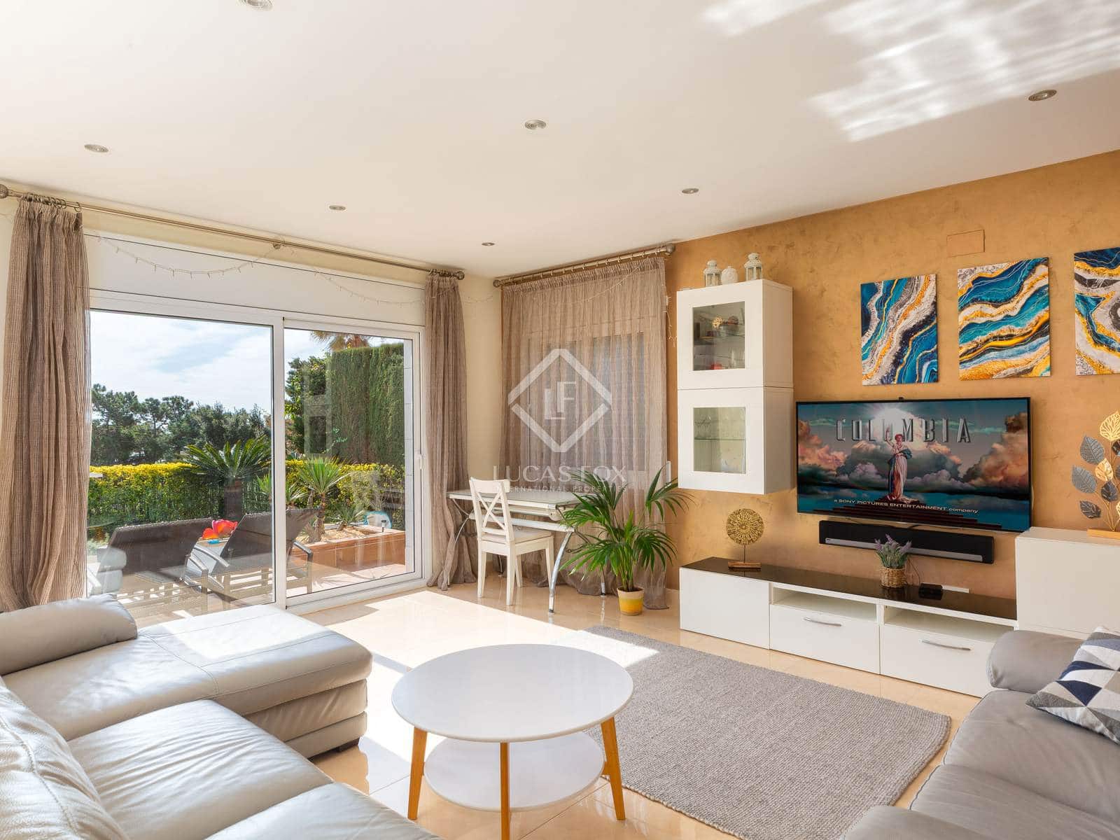 4 soveværelse Villa til salg i Lloret de Mar med swimmingpool garage - € 875.000 (Ref: 8861540)