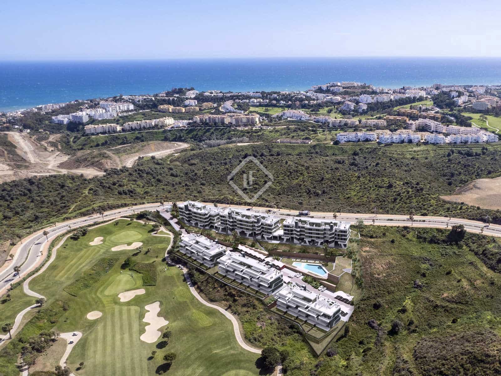3 chambre Penthouse à vendre à La Cala de Mijas avec piscine garage - 620 000 € (Ref: 8863176)