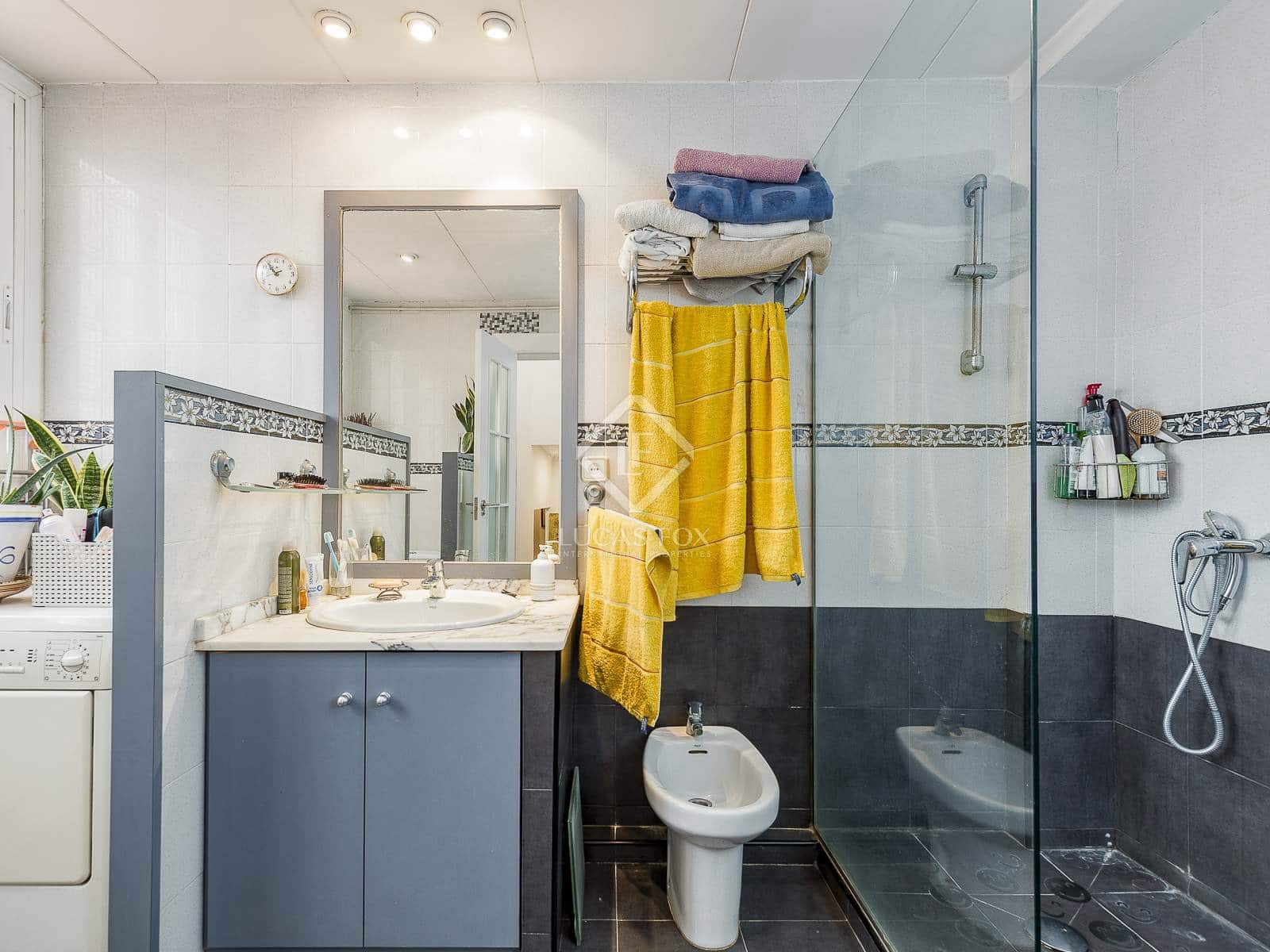 3 slaapkamer Appartement te koop in Barcelona stad - € 795.000 (Ref: 8863427)