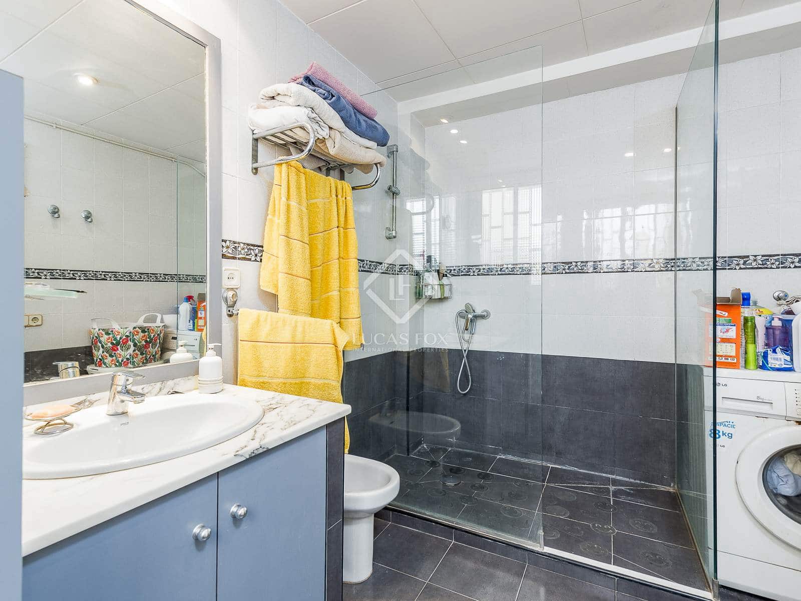 3 slaapkamer Appartement te koop in Barcelona stad - € 795.000 (Ref: 8863427)