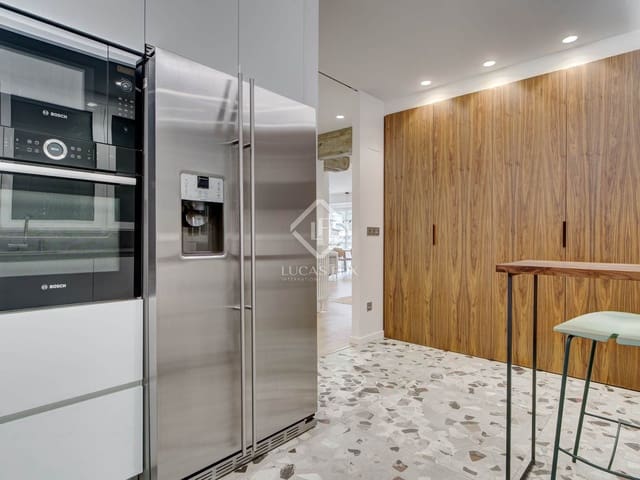 3 quarto Apartamento para venda em Donostia-San Sebastián - 1 150 000 € (Ref: 8863428)