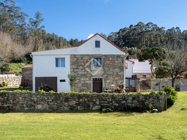 4 soveværelse Villa til salg i Tomiño med garage - € 425.000 (Ref: 8863429)