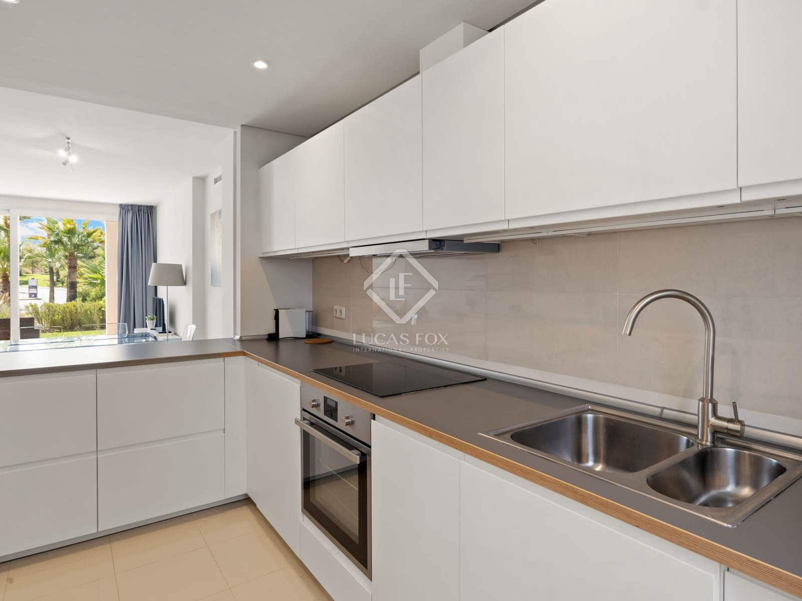 2 slaapkamer Appartement te koop in Casares met garage - € 390.000 (Ref: 8863667)