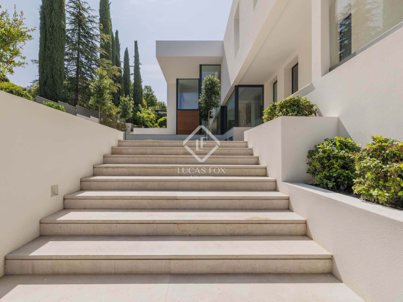 Chalet de 5 habitaciones en Boadilla del Monte en venta con piscina garaje - 5.300.000 € (Ref: 8864189)