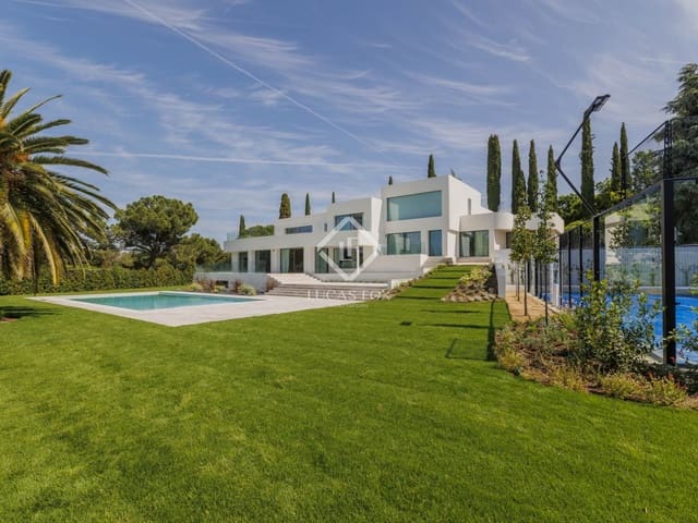 5 slaapkamer Villa te koop in Boadilla del Monte met zwembad garage - € 5.300.000 (Ref: 8864189)