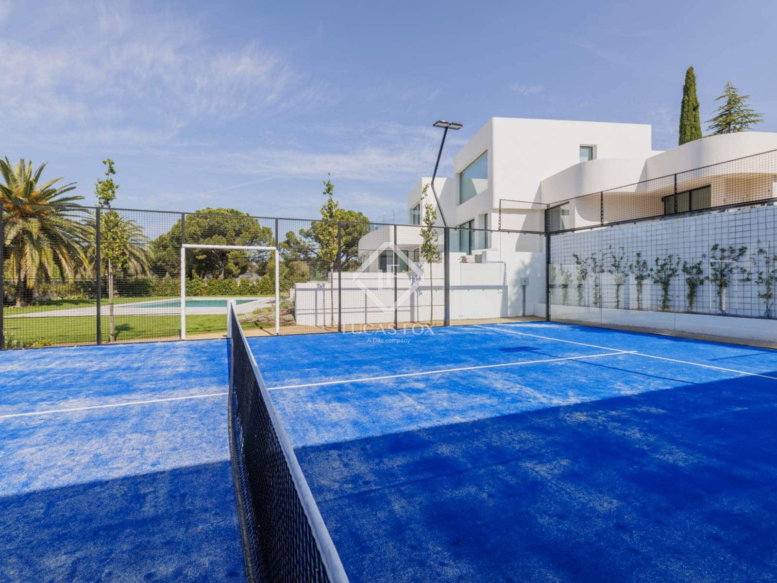 Chalet de 5 habitaciones en Boadilla del Monte en venta con piscina garaje - 5.300.000 € (Ref: 8864189)