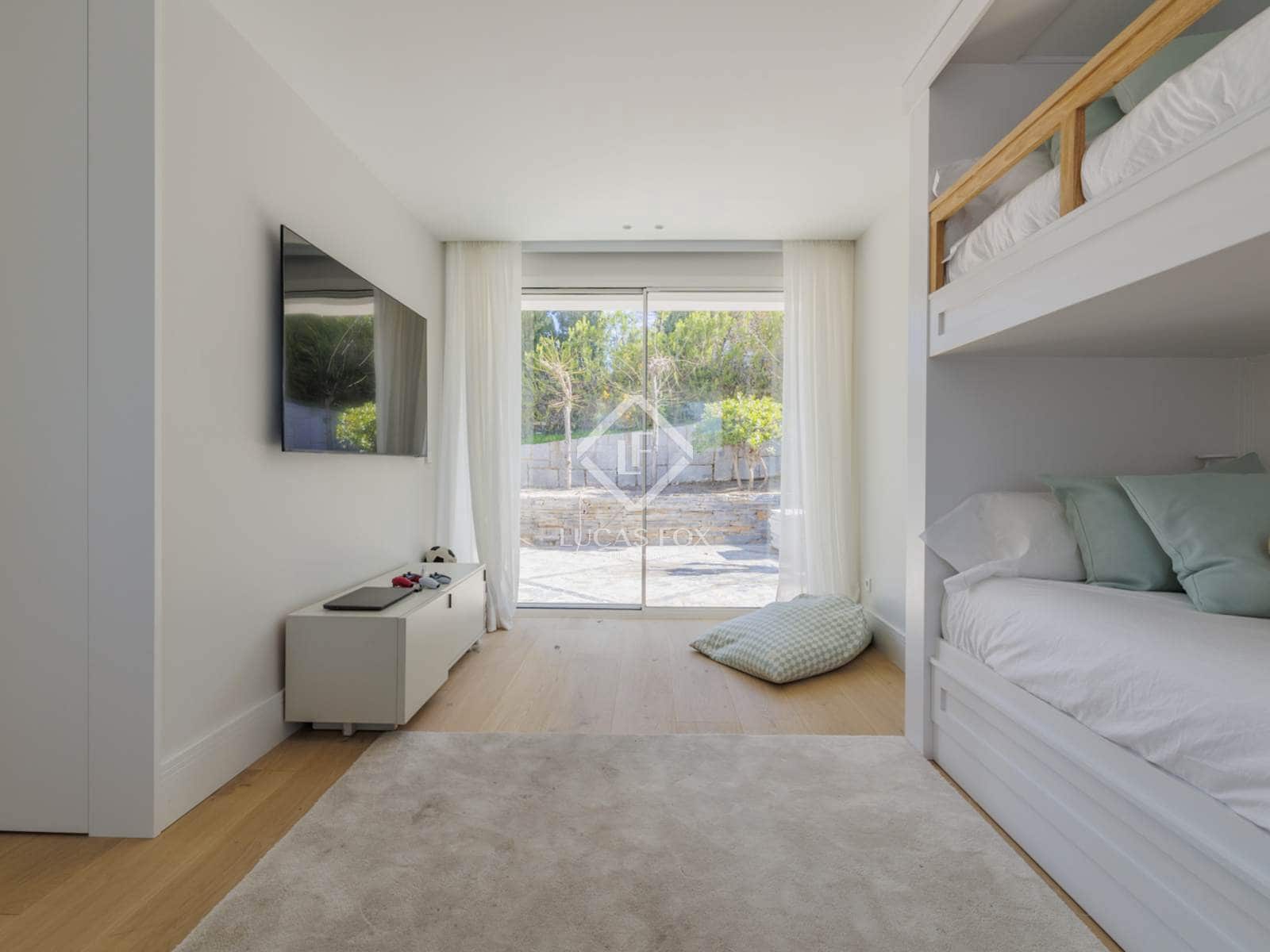 Chalet de 5 habitaciones en Boadilla del Monte en venta con piscina garaje - 5.300.000 € (Ref: 8864189)