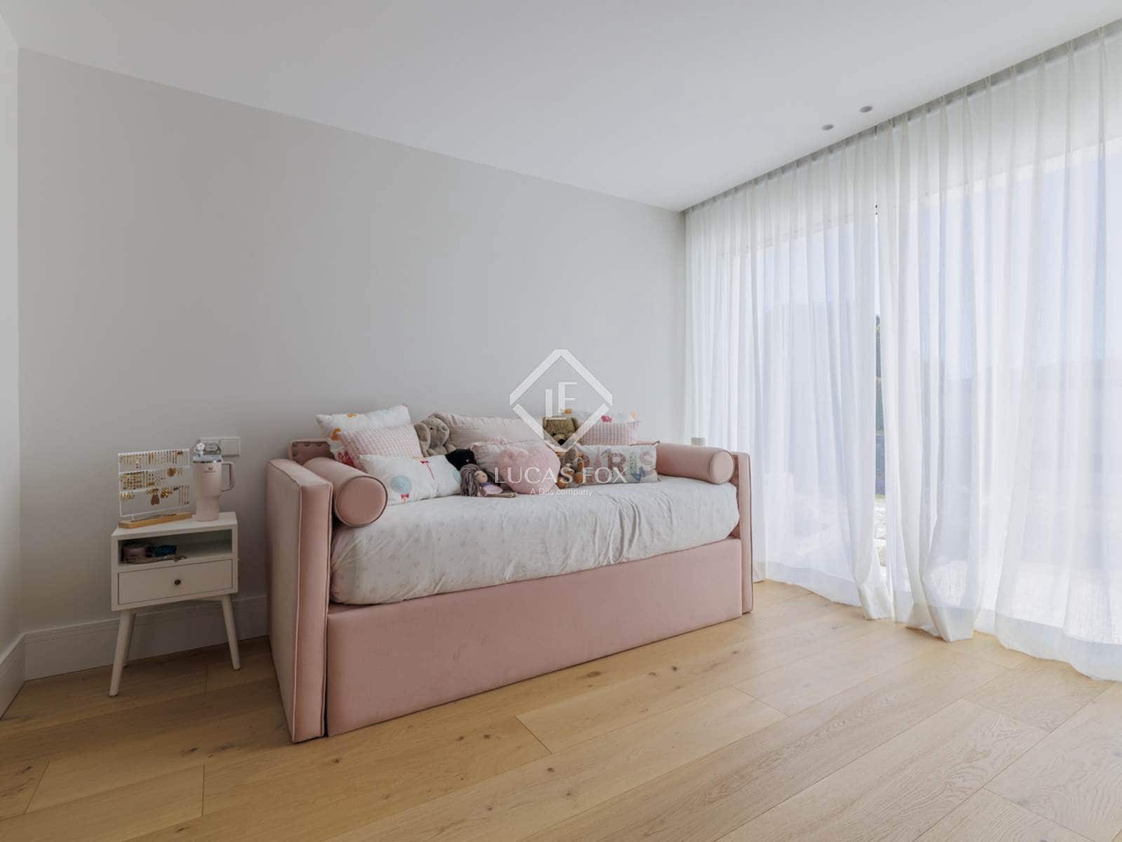 Chalet de 5 habitaciones en Boadilla del Monte en venta con piscina garaje - 5.300.000 € (Ref: 8864189)