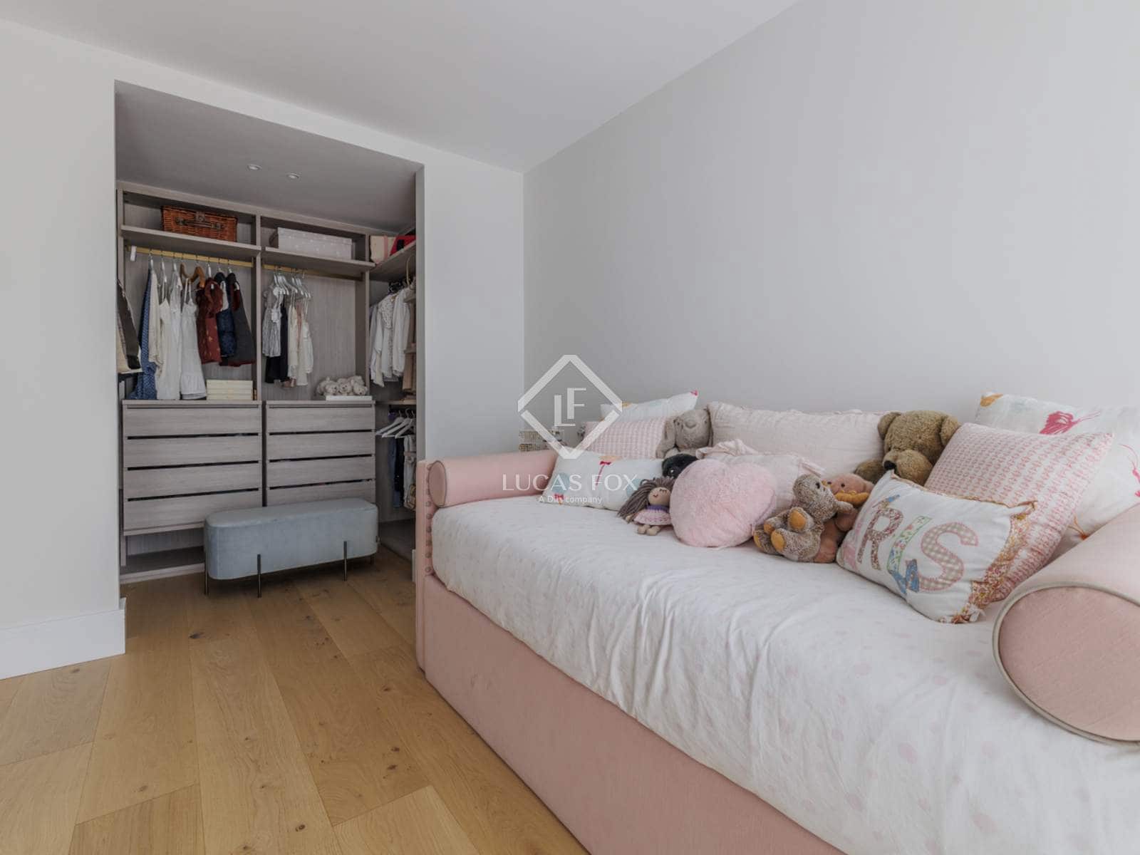 Chalet de 5 habitaciones en Boadilla del Monte en venta con piscina garaje - 5.300.000 € (Ref: 8864189)