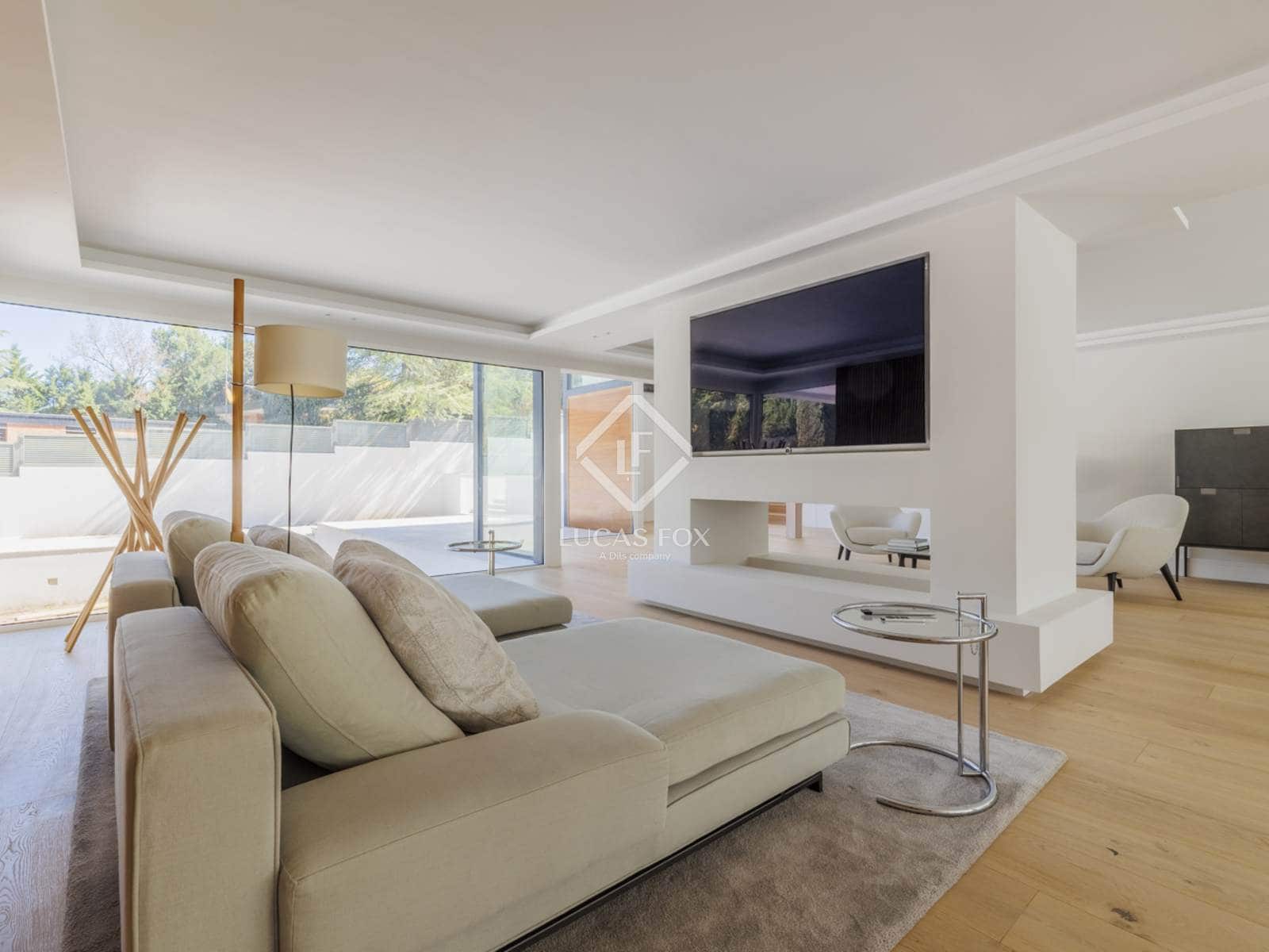 Chalet de 5 habitaciones en Boadilla del Monte en venta con piscina garaje - 5.300.000 € (Ref: 8864189)