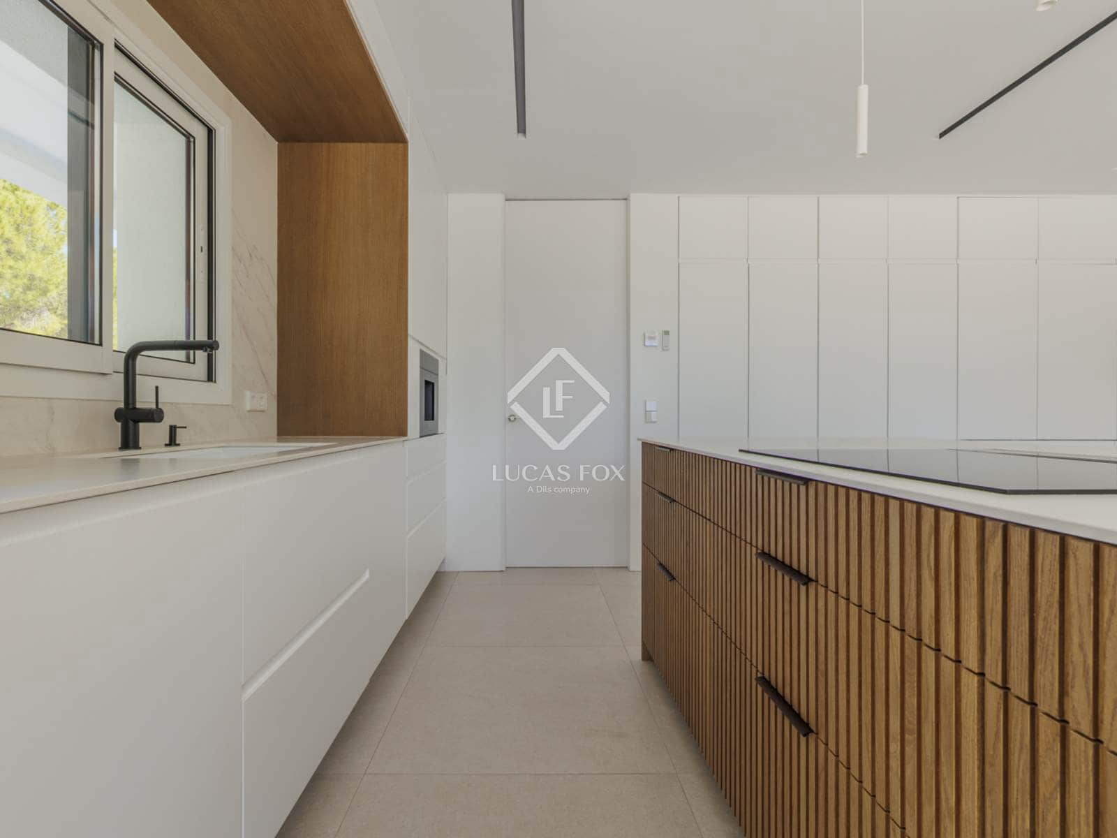 Chalet de 5 habitaciones en Boadilla del Monte en venta con piscina garaje - 5.300.000 € (Ref: 8864189)