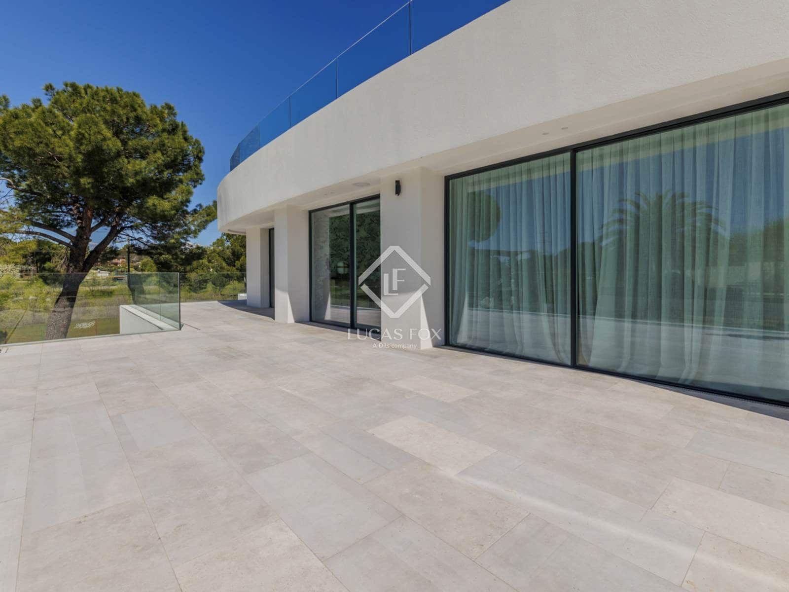 Chalet de 5 habitaciones en Boadilla del Monte en venta con piscina garaje - 5.300.000 € (Ref: 8864189)