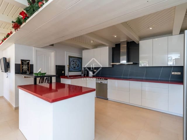 5 chambre Villa/Maison à vendre à Benahavís avec piscine garage - 1 700 000 € (Ref: 8864190)