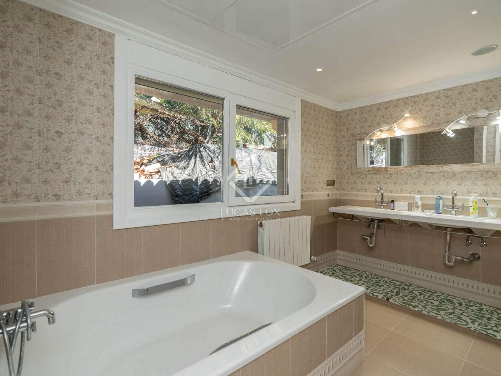 5 chambre Villa/Maison à vendre à Benahavis avec piscine garage - 1 700 000 € (Ref: 8864190)