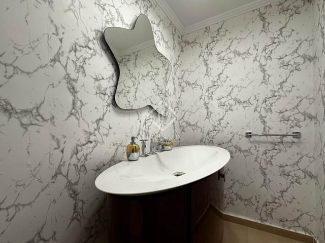 5 chambre Villa/Maison à vendre à Benahavís avec piscine garage - 1 700 000 € (Ref: 8864190)