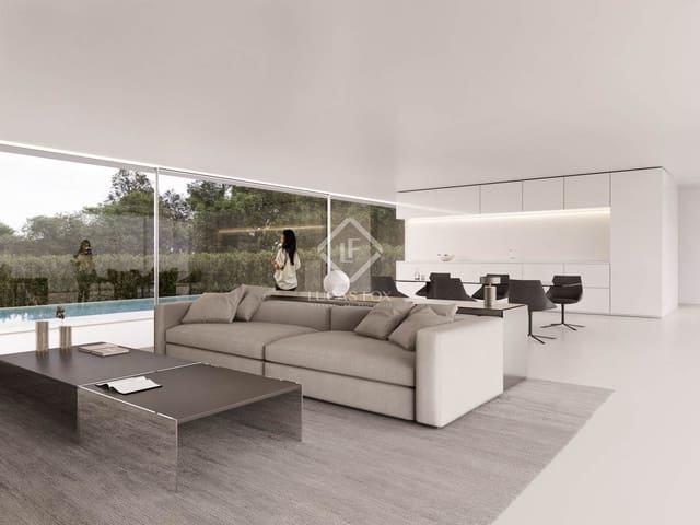 3 slaapkamer Villa te koop in Estepona - € 1.400.000 (Ref: 8866400)