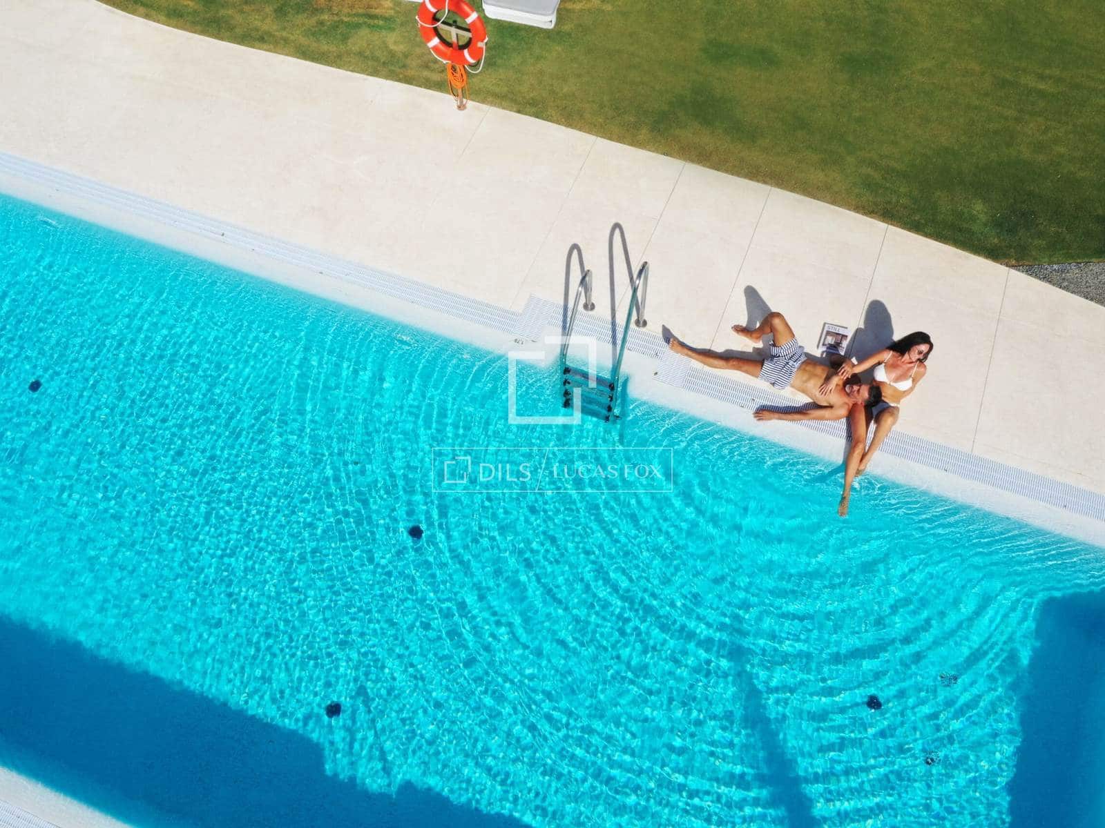 Apartamento de 2 habitaciones en Benahavís en venta con piscina garaje - 1.299.000 € (Ref: 8866401)