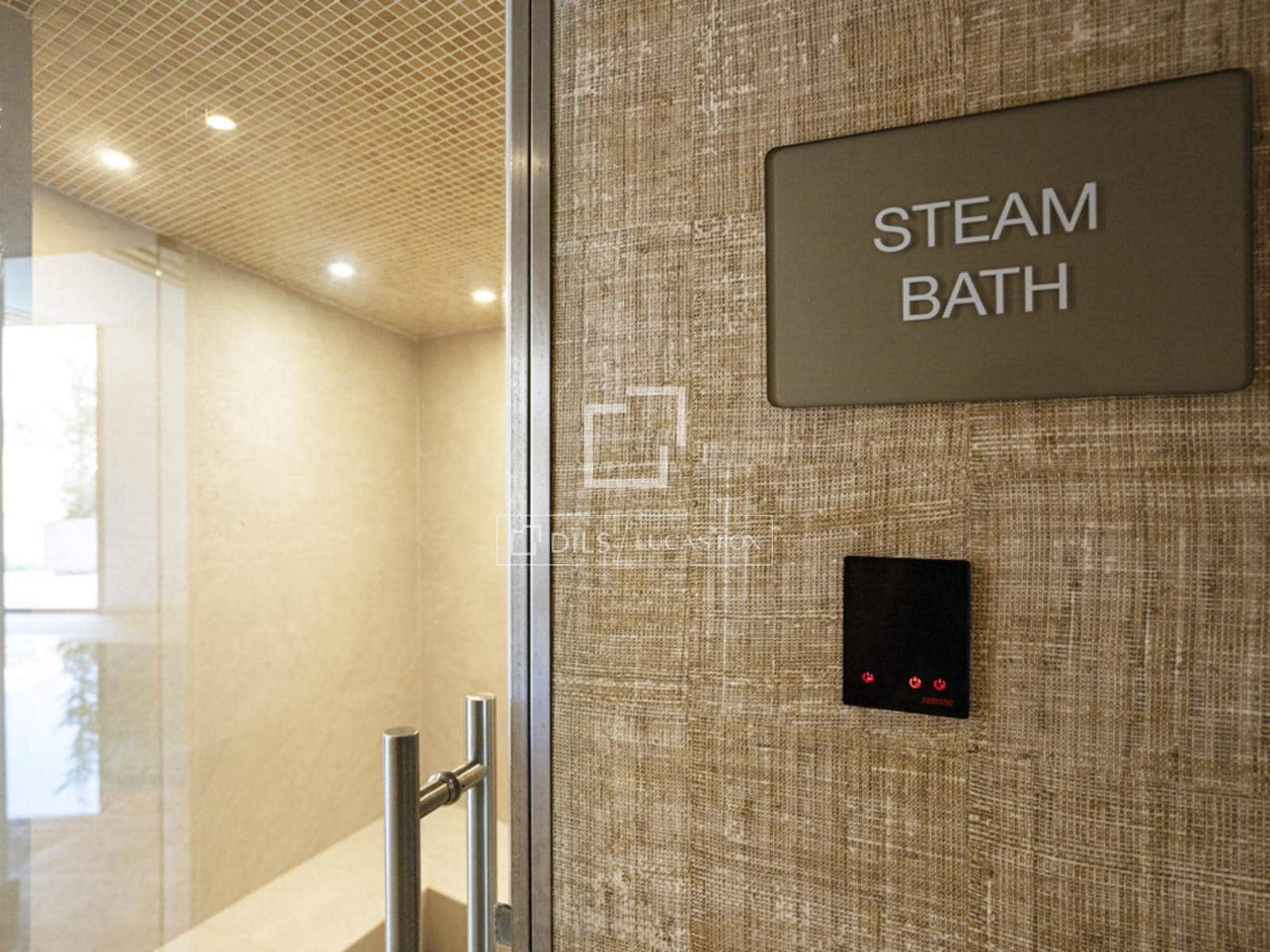 Apartamento de 2 habitaciones en Benahavís en venta con piscina garaje - 1.299.000 € (Ref: 8866401)