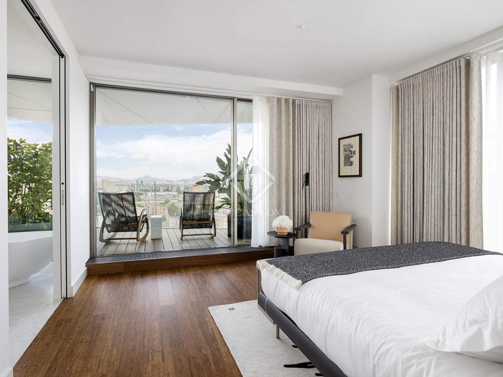 Apartamento de 3 habitaciones en Barcelona ciudad en venta con piscina garaje - 2.636.875 € (Ref: 8866482)