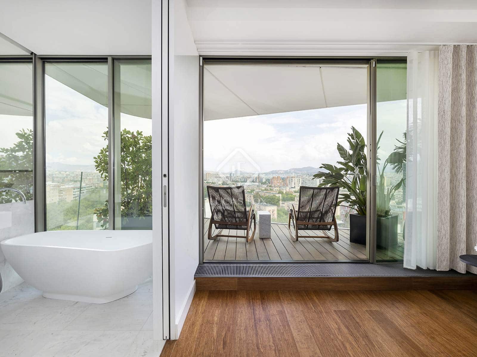 Apartamento de 3 habitaciones en Barcelona ciudad en venta con piscina garaje - 2.636.875 € (Ref: 8866482)