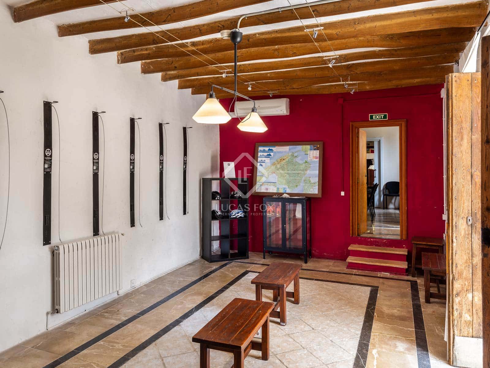 24 soveværelse Erhverv til salg i Sencelles med swimmingpool - € 6.800.000 (Ref: 8866492)