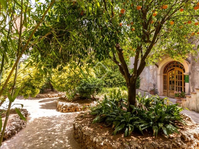 24 slaapkamer Commercieel te koop in Sencelles met zwembad - € 6.800.000 (Ref: 8866492)