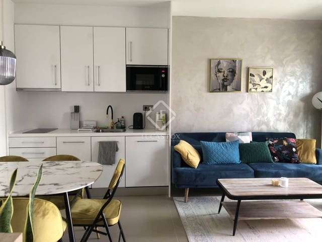 2 soveværelse Lejlighed til salg i Benidorm med swimmingpool garage - € 395.000 (Ref: 8868162)