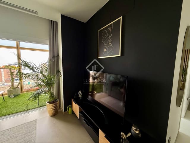 2 soveværelse Lejlighed til salg i Benidorm med swimmingpool garage - € 395.000 (Ref: 8868162)