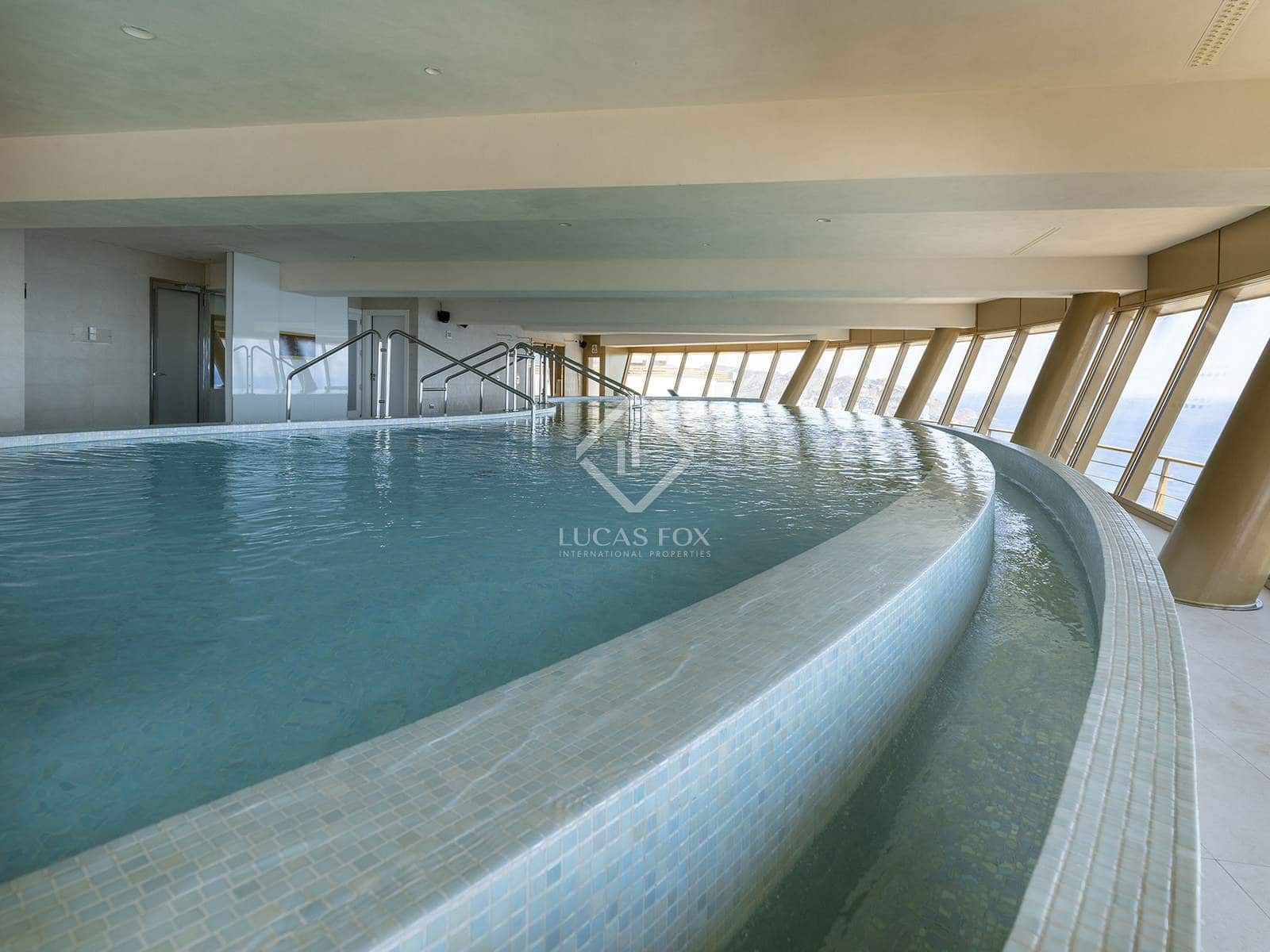 2 soveværelse Lejlighed til salg i Benidorm med swimmingpool garage - € 395.000 (Ref: 8868162)