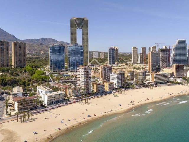 2 soveværelse Lejlighed til salg i Benidorm med swimmingpool garage - € 395.000 (Ref: 8868162)