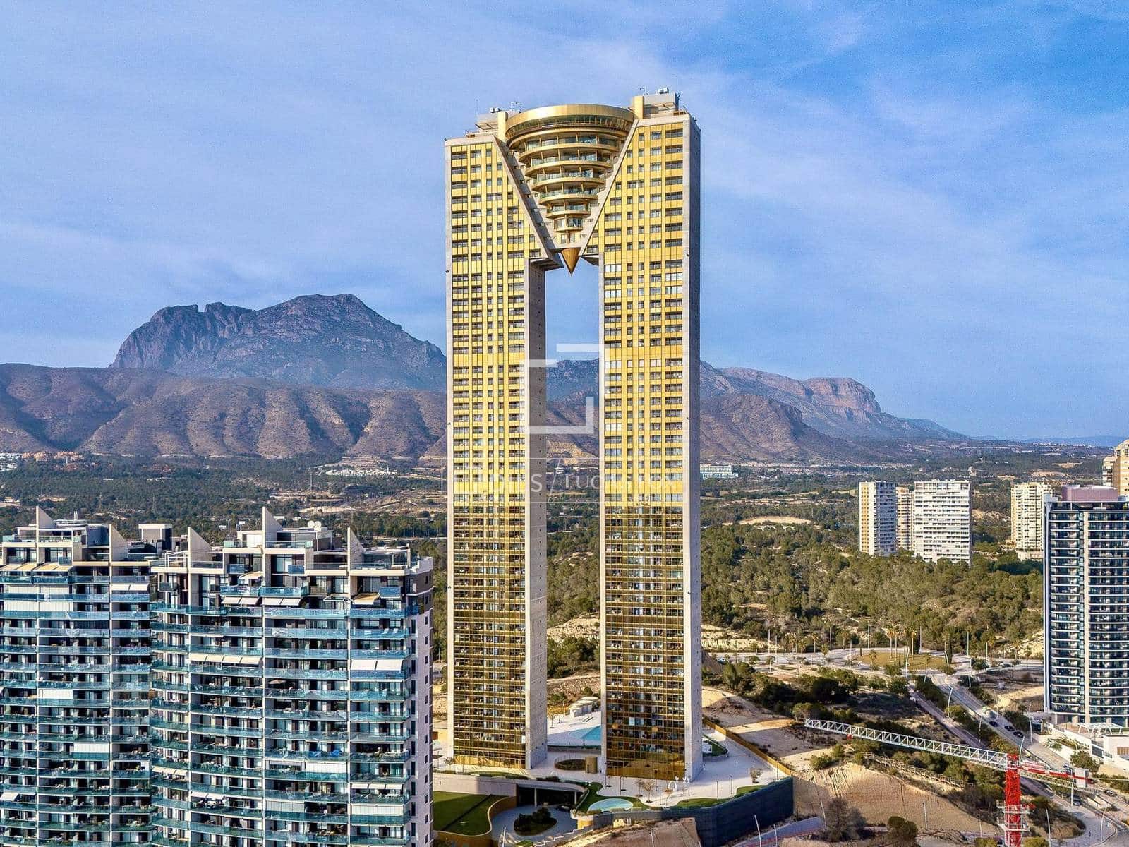 2 Zimmer Apartment zu verkaufen in Benidorm mit Pool Garage - 395.000 € (Ref: 8868162)