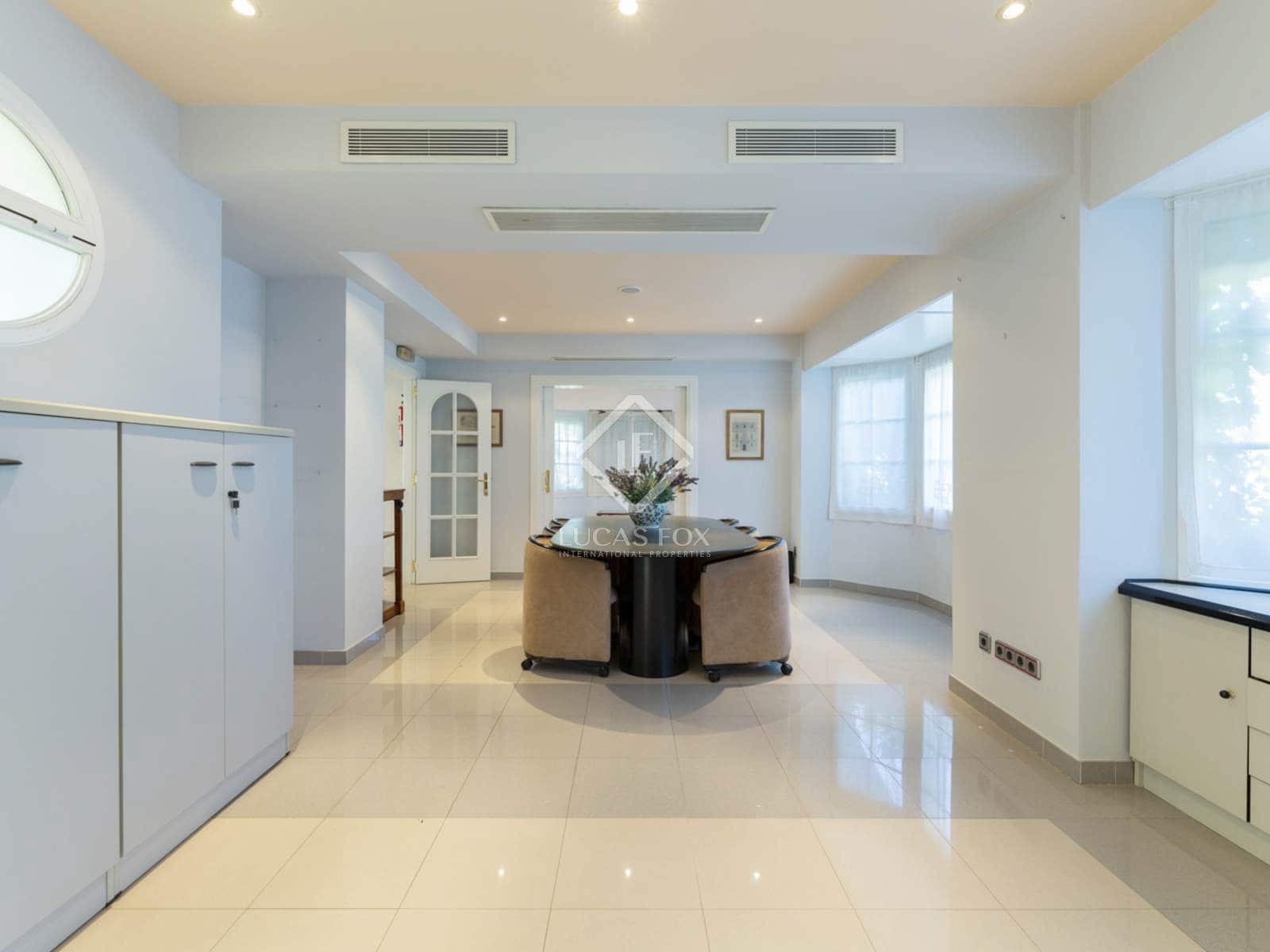 7 soveværelse Villa til salg i Pozuelo de Alarcon med swimmingpool garage - € 3.900.000 (Ref: 8868163)