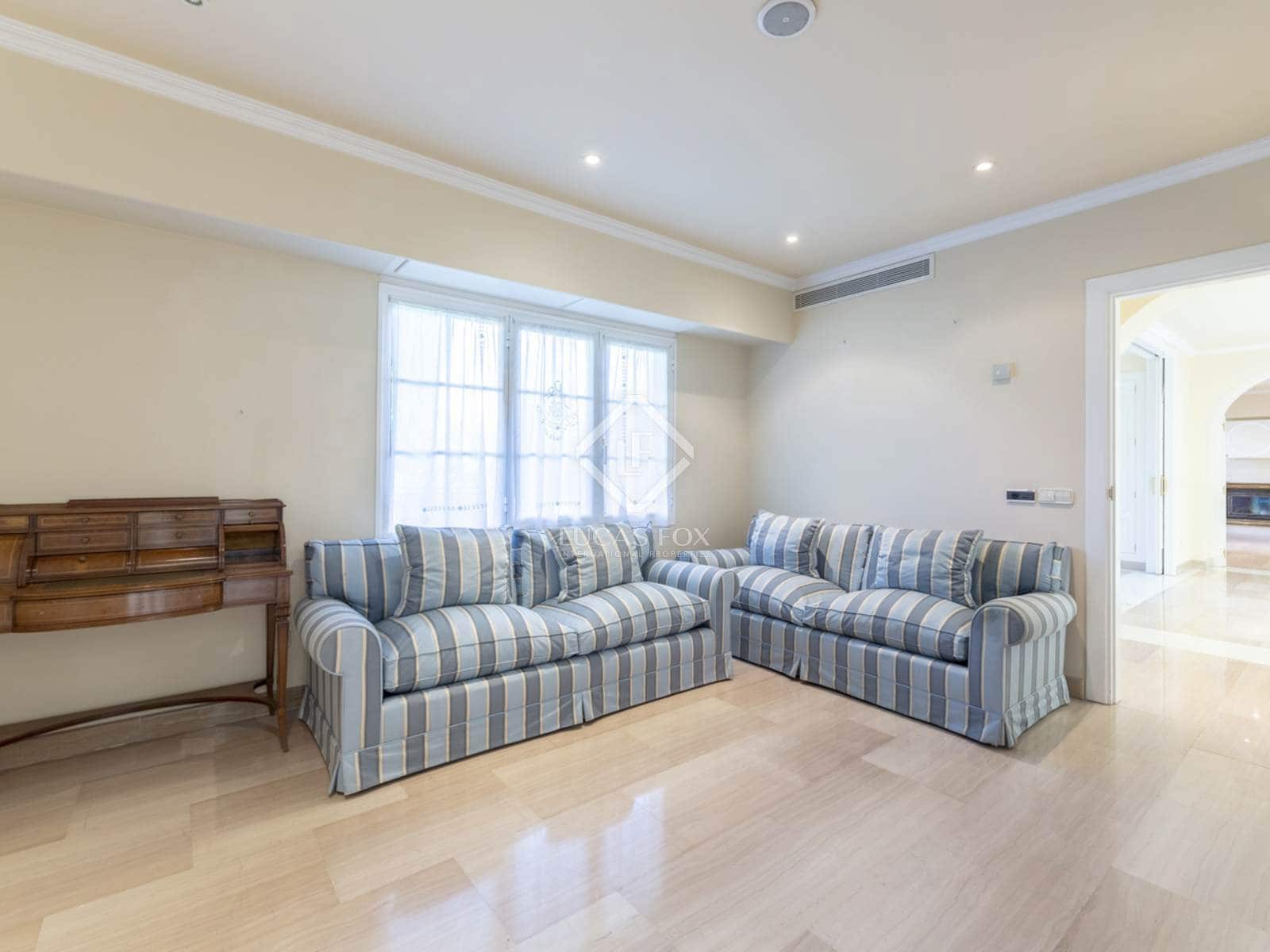 7 soveværelse Villa til salg i Pozuelo de Alarcon med swimmingpool garage - € 3.900.000 (Ref: 8868163)