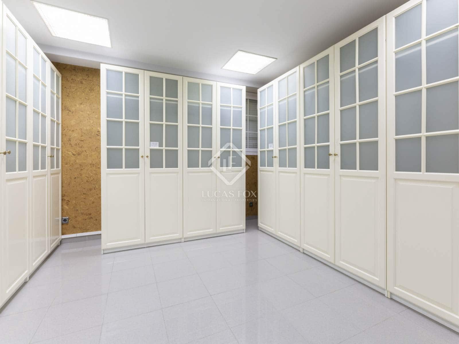 7 soveværelse Villa til salg i Pozuelo de Alarcon med swimmingpool garage - € 3.900.000 (Ref: 8868163)