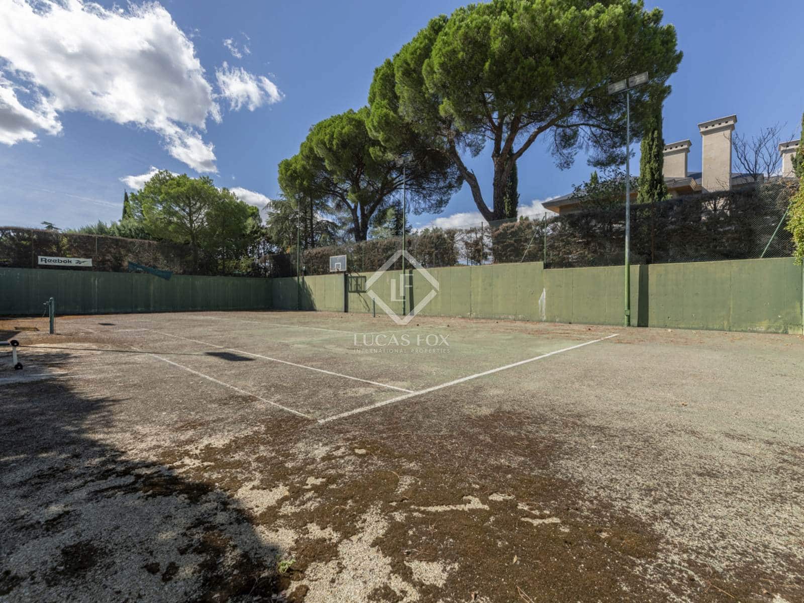 7 soveværelse Villa til salg i Pozuelo de Alarcon med swimmingpool garage - € 3.900.000 (Ref: 8868163)