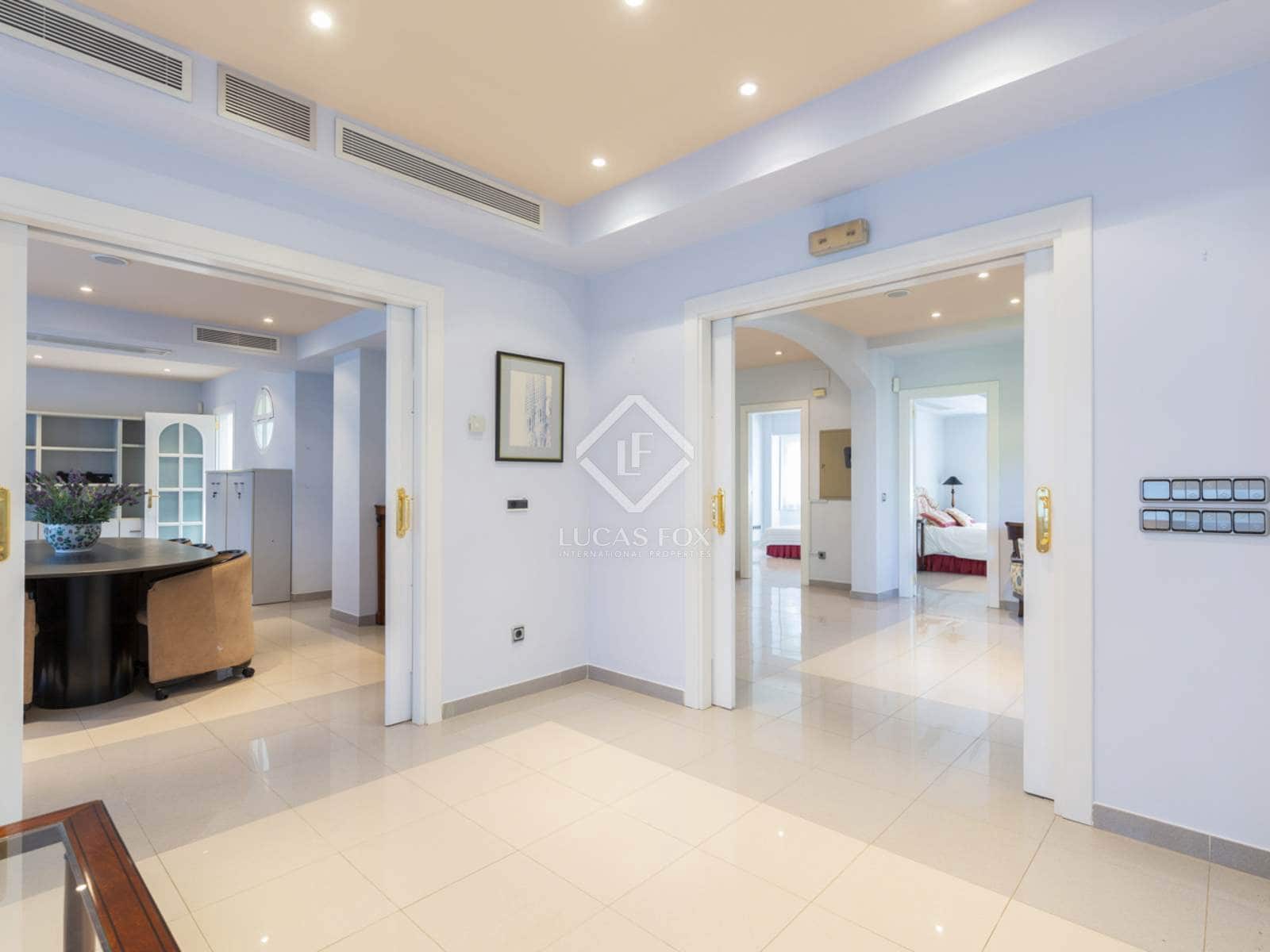 7 soveværelse Villa til salg i Pozuelo de Alarcon med swimmingpool garage - € 3.900.000 (Ref: 8868163)