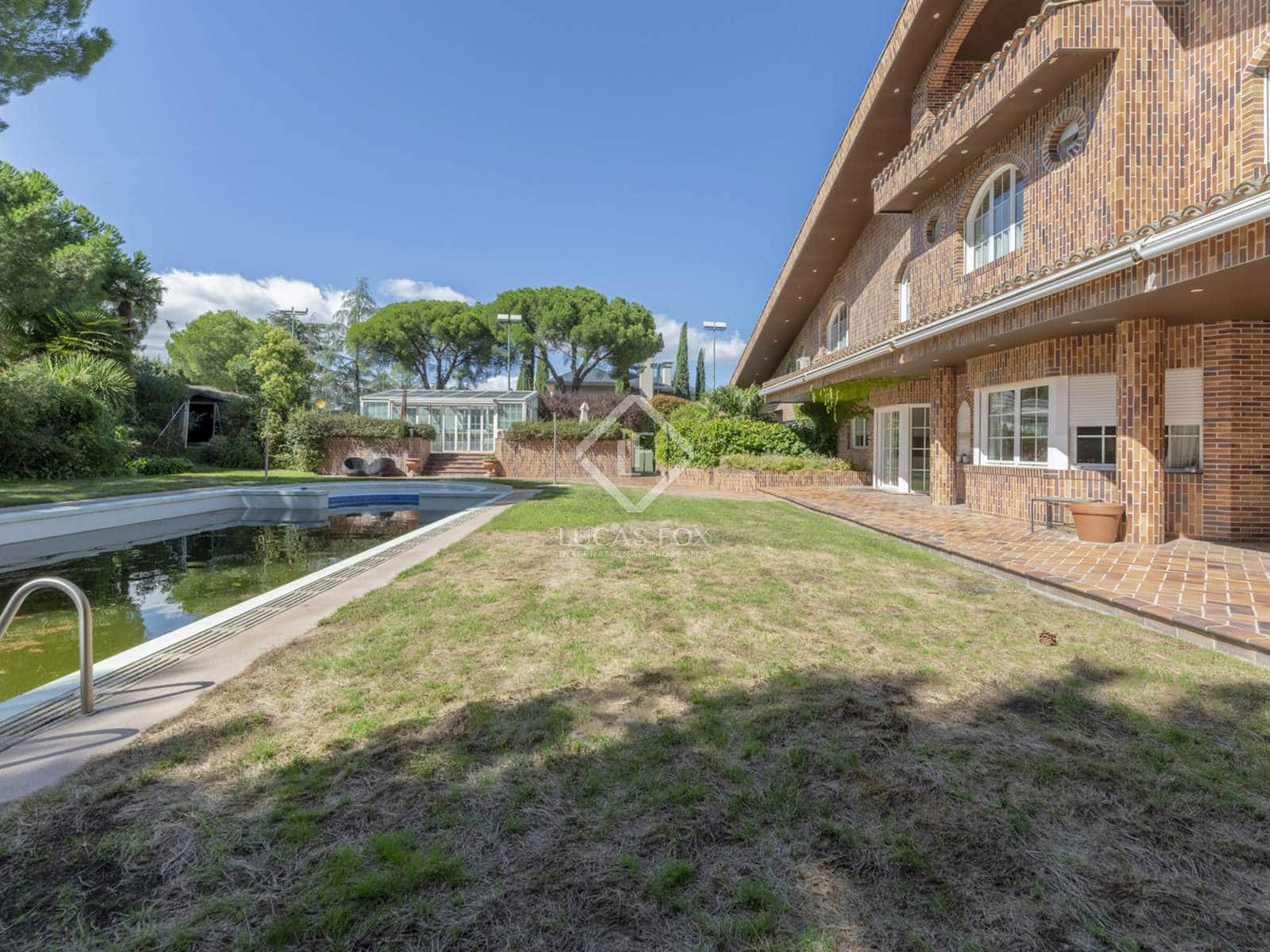 7 soveværelse Villa til salg i Pozuelo de Alarcon med swimmingpool garage - € 3.900.000 (Ref: 8868163)