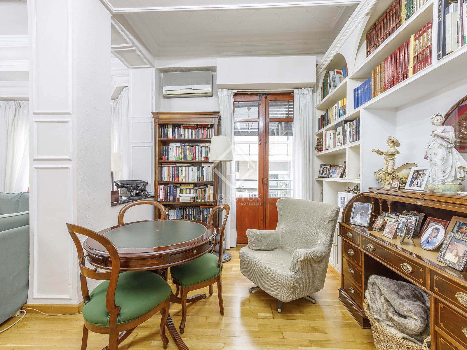 8 chambre Appartement à vendre à Valence ville - 1 075 000 € (Ref: 8868165)