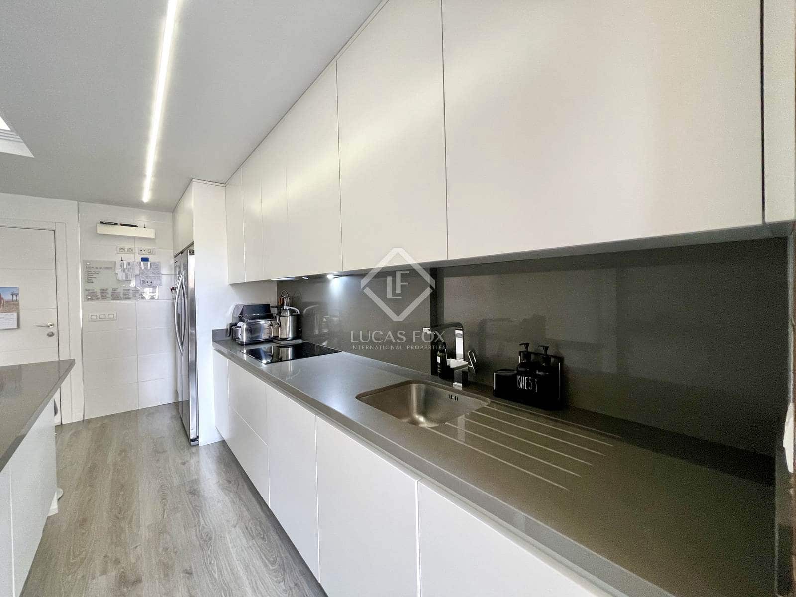 2 quarto Apartamento para venda em Alicante cidade com garagem - 370 000 € (Ref: 8872902)