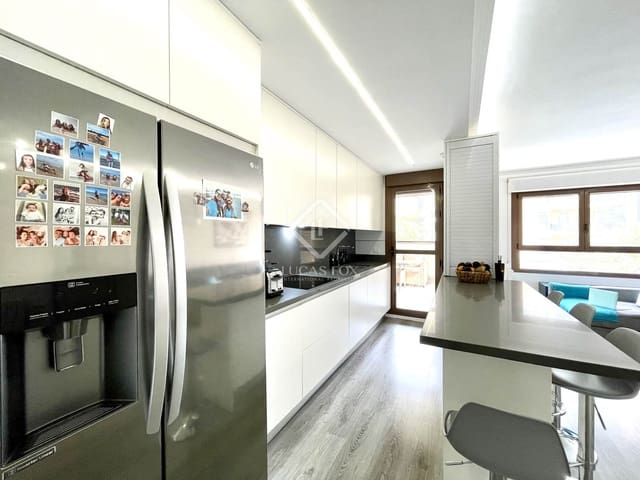 2 quarto Apartamento para venda em Alicante cidade com garagem - 370 000 € (Ref: 8872902)