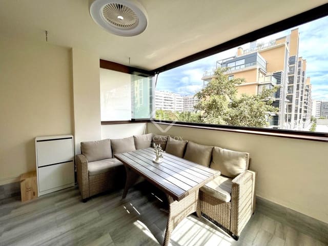 2 quarto Apartamento para venda em Alicante cidade com garagem - 370 000 € (Ref: 8872902)