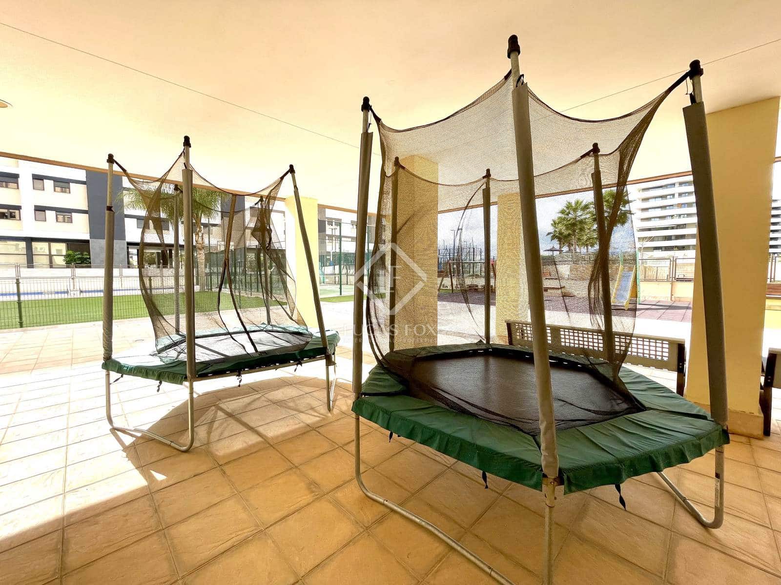 2 quarto Apartamento para venda em Alicante cidade com garagem - 370 000 € (Ref: 8872902)