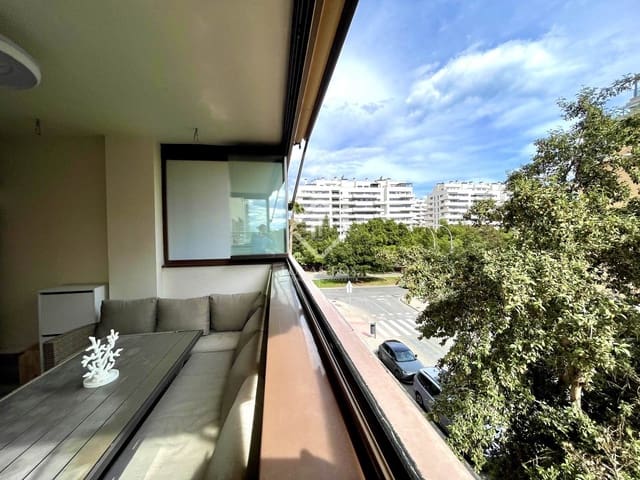 2 quarto Apartamento para venda em Alicante cidade com garagem - 370 000 € (Ref: 8872902)