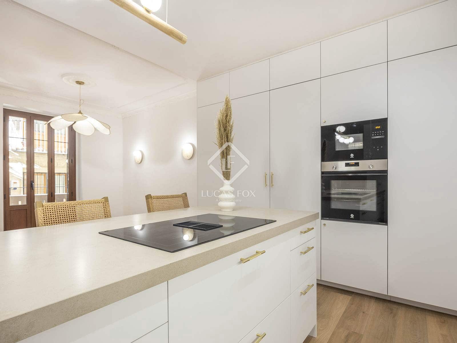 4 slaapkamer Appartement te koop in Valencia stad - € 780.000 (Ref: 8873417)