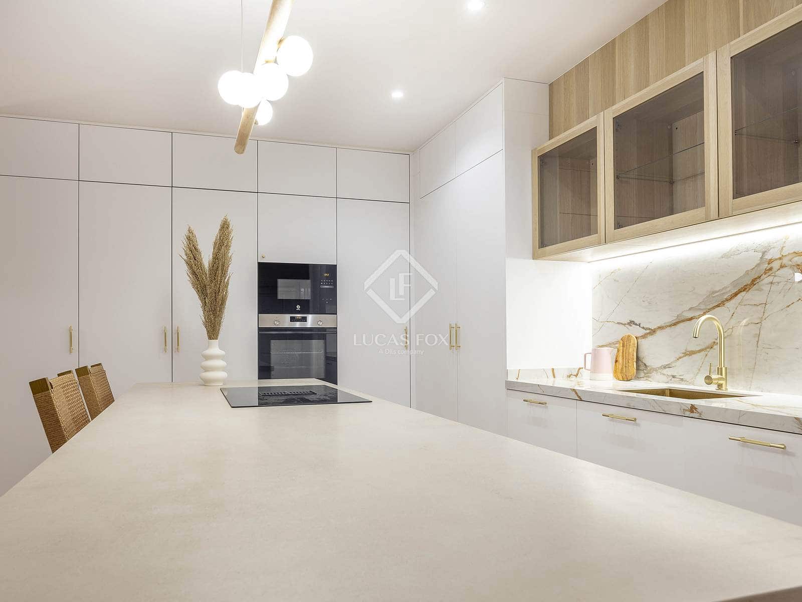 4 slaapkamer Appartement te koop in Valencia stad - € 780.000 (Ref: 8873417)