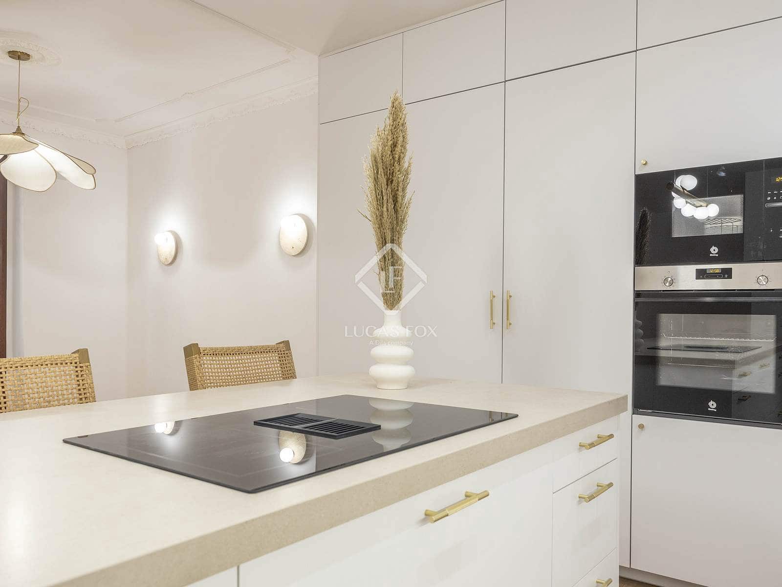 4 slaapkamer Appartement te koop in Valencia stad - € 780.000 (Ref: 8873417)