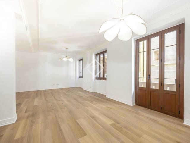 4 slaapkamer Appartement te koop in Valencia stad - € 780.000 (Ref: 8873417)