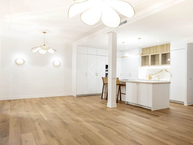 4 slaapkamer Appartement te koop in Valencia stad - € 780.000 (Ref: 8873417)